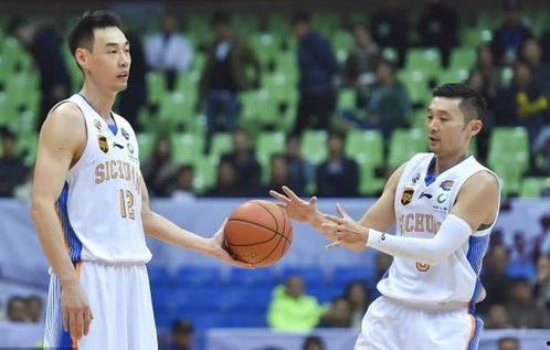 四川男篮爆料新闻,揭秘球队内部风云与争议瞬间  第1张